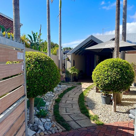 Dolphin Circle Bed And Breakfast Plettenberg Bay Exterior foto