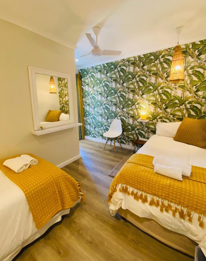 Dolphin Circle Bed And Breakfast Plettenberg Bay Exterior foto