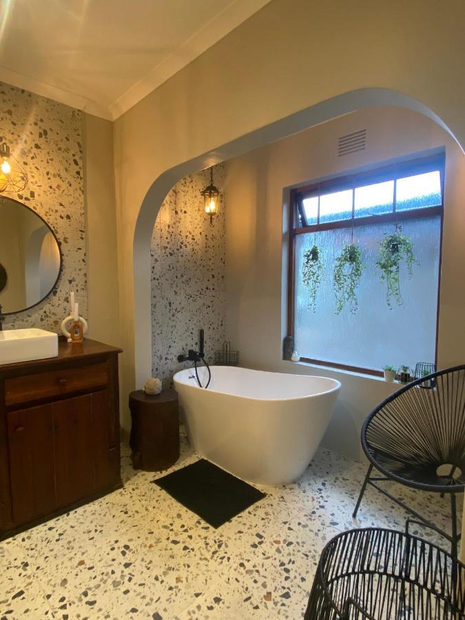 Dolphin Circle Bed And Breakfast Plettenberg Bay Exterior foto