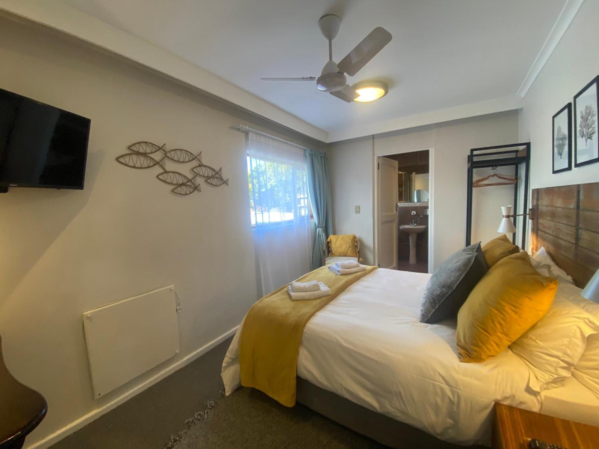 Dolphin Circle Bed And Breakfast Plettenberg Bay Habitación foto