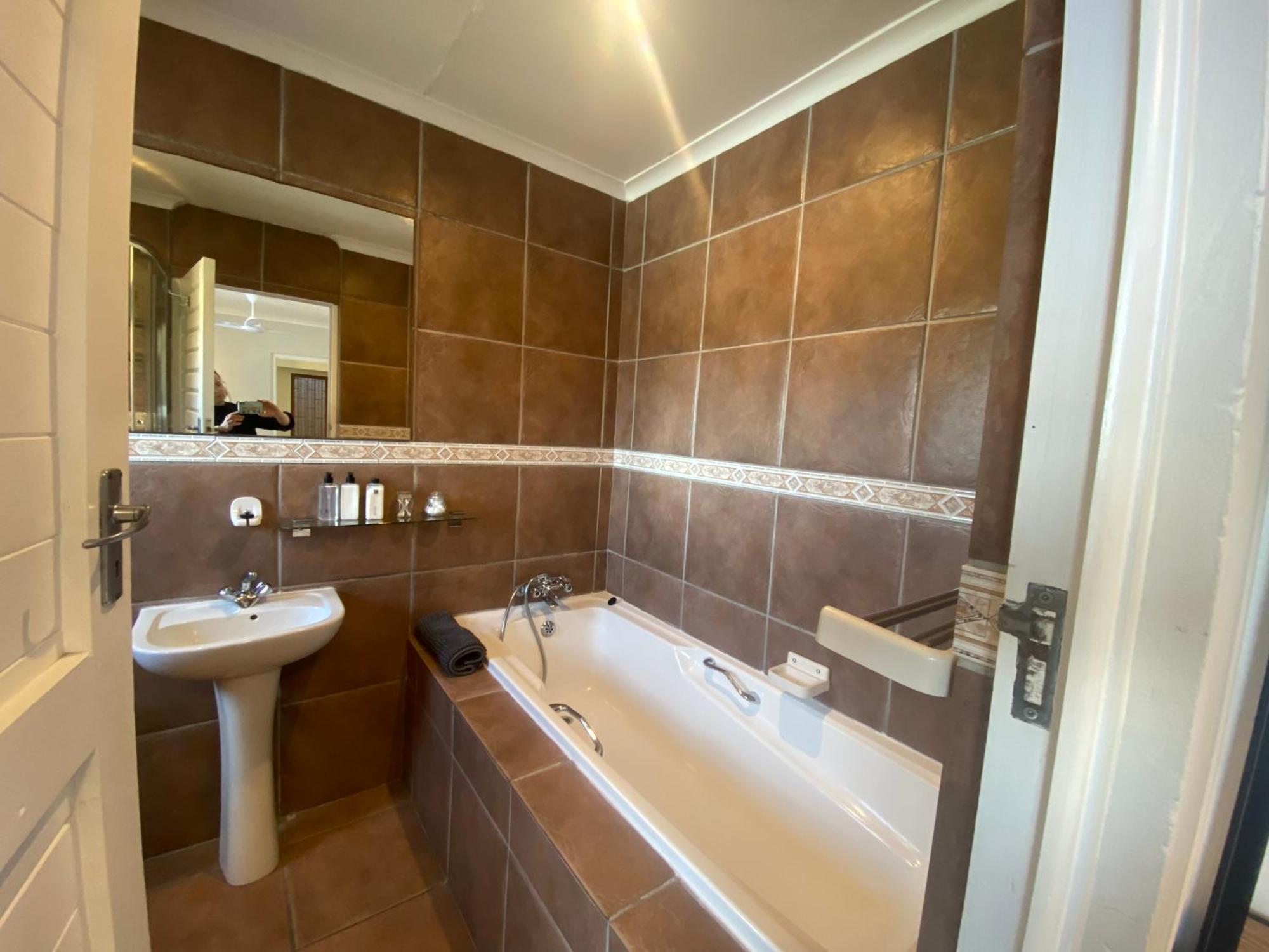 Dolphin Circle Bed And Breakfast Plettenberg Bay Habitación foto